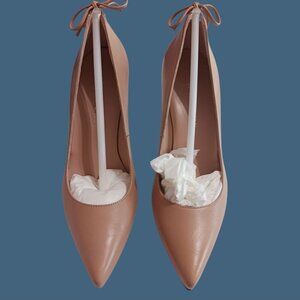 Stuart Weitzman Peekamids Bambina Nappa Leather Pointed Toe Heels M6.5 Nude